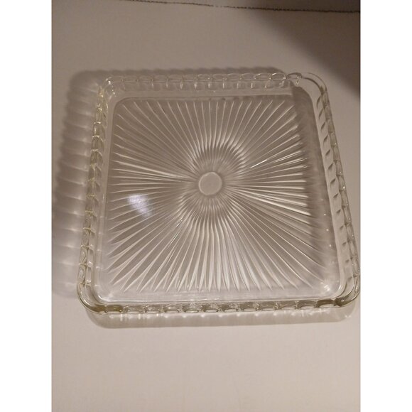 VINTAGE STARBURST GLASS 8" SQUARE DISH WITH SCALLOPED EDGE - Picture 8 of 8